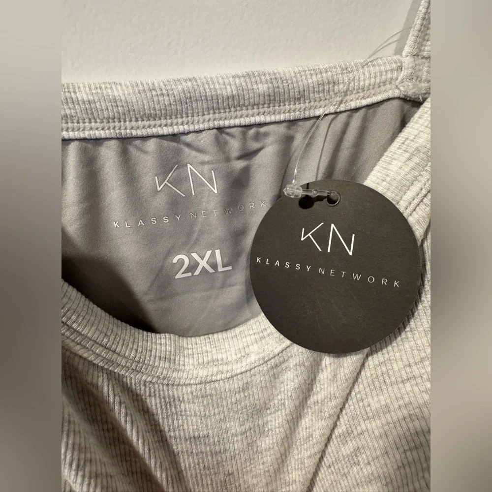 Grey Ridded Tank Top - Picture 3 of 4